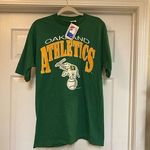 **SOLD** VTG 1988 Deadstock MLB Oakland Athletics Tee